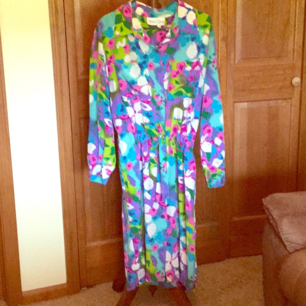 Diane Von Furstenberg shirtdress